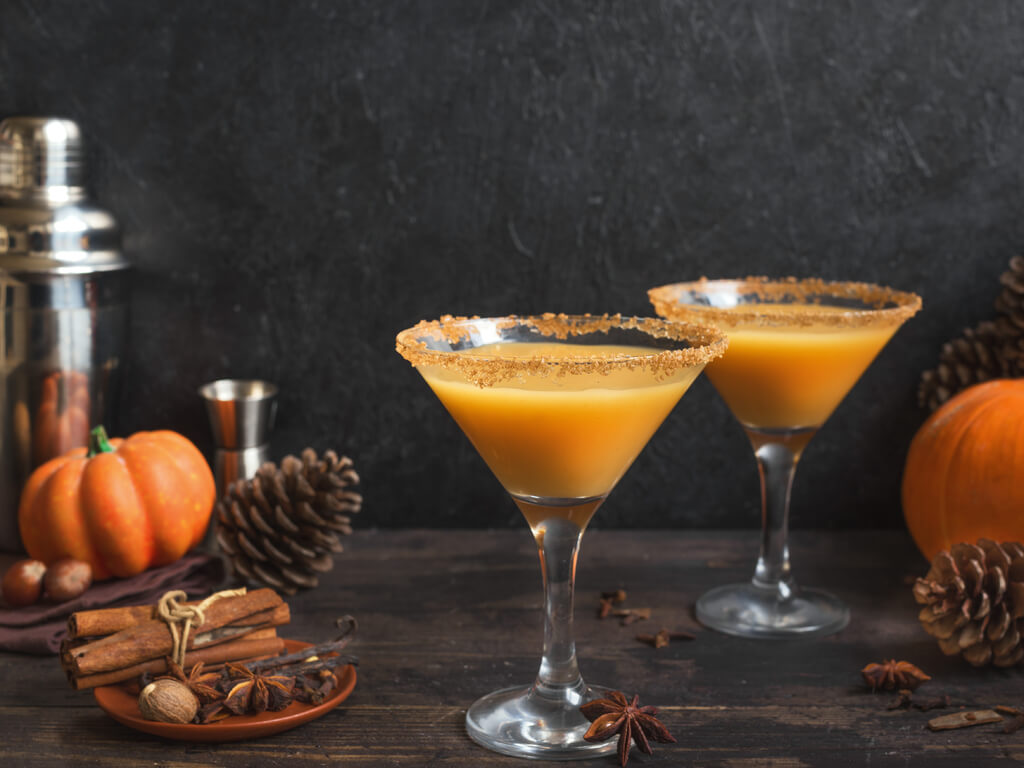 2 pumpkin spice martinis